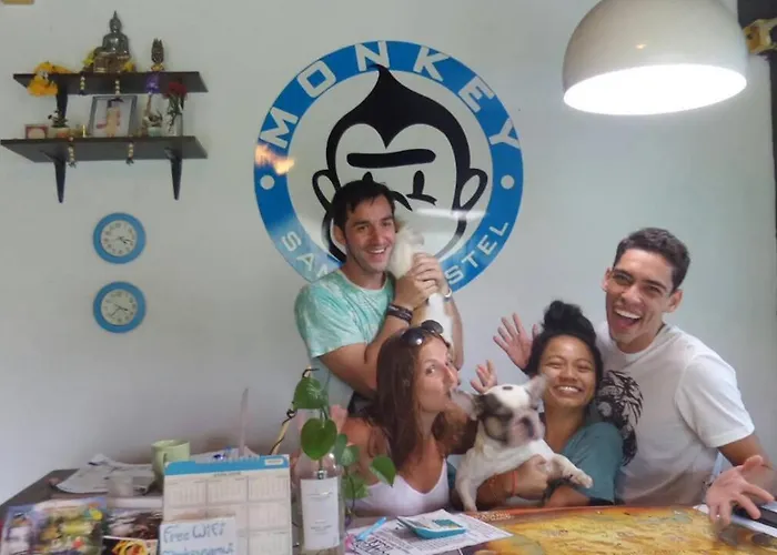 Monkey Samui Hostel